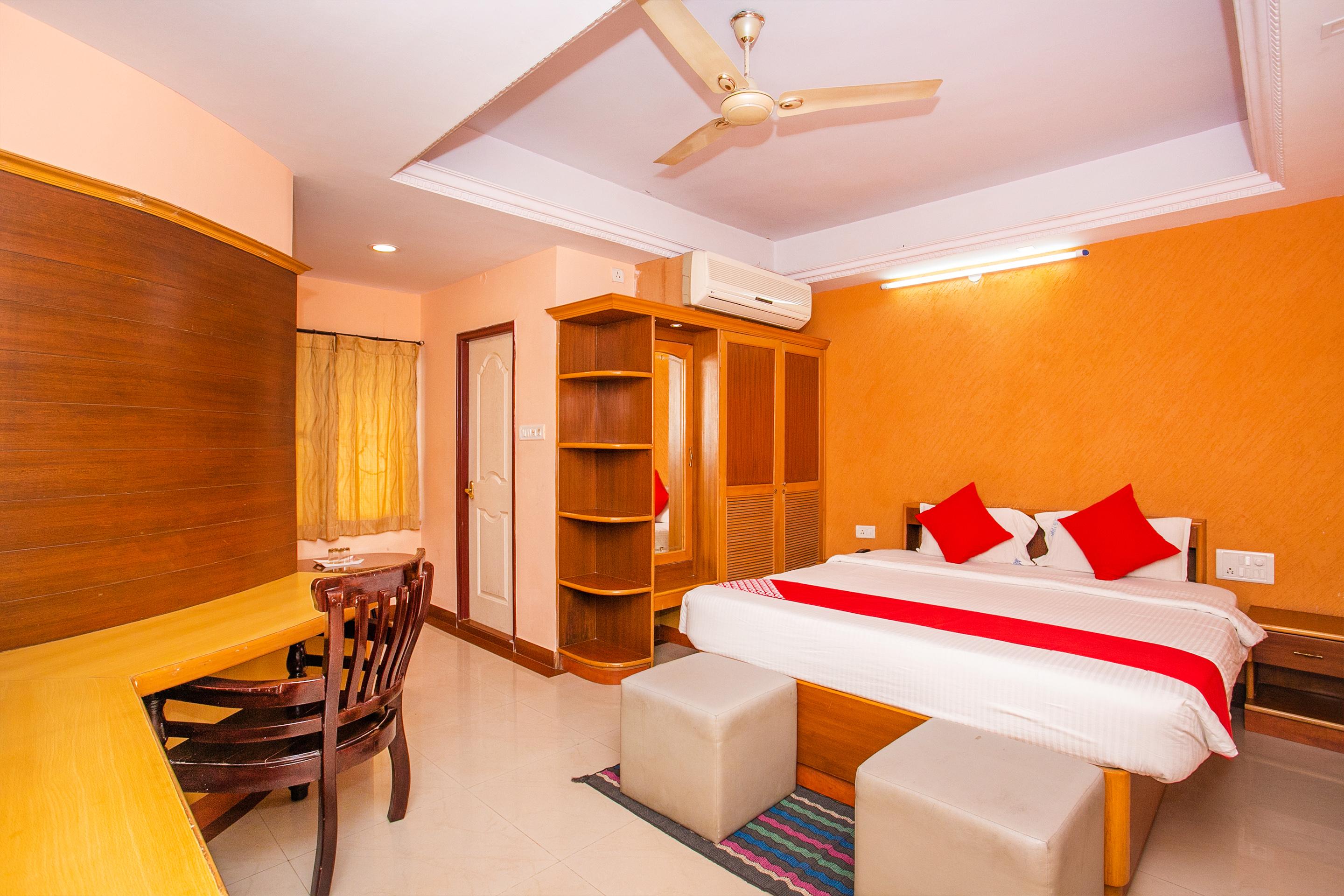 Oyo 331 Hotel Skanda Shelters Bangalore Eksteriør bilde