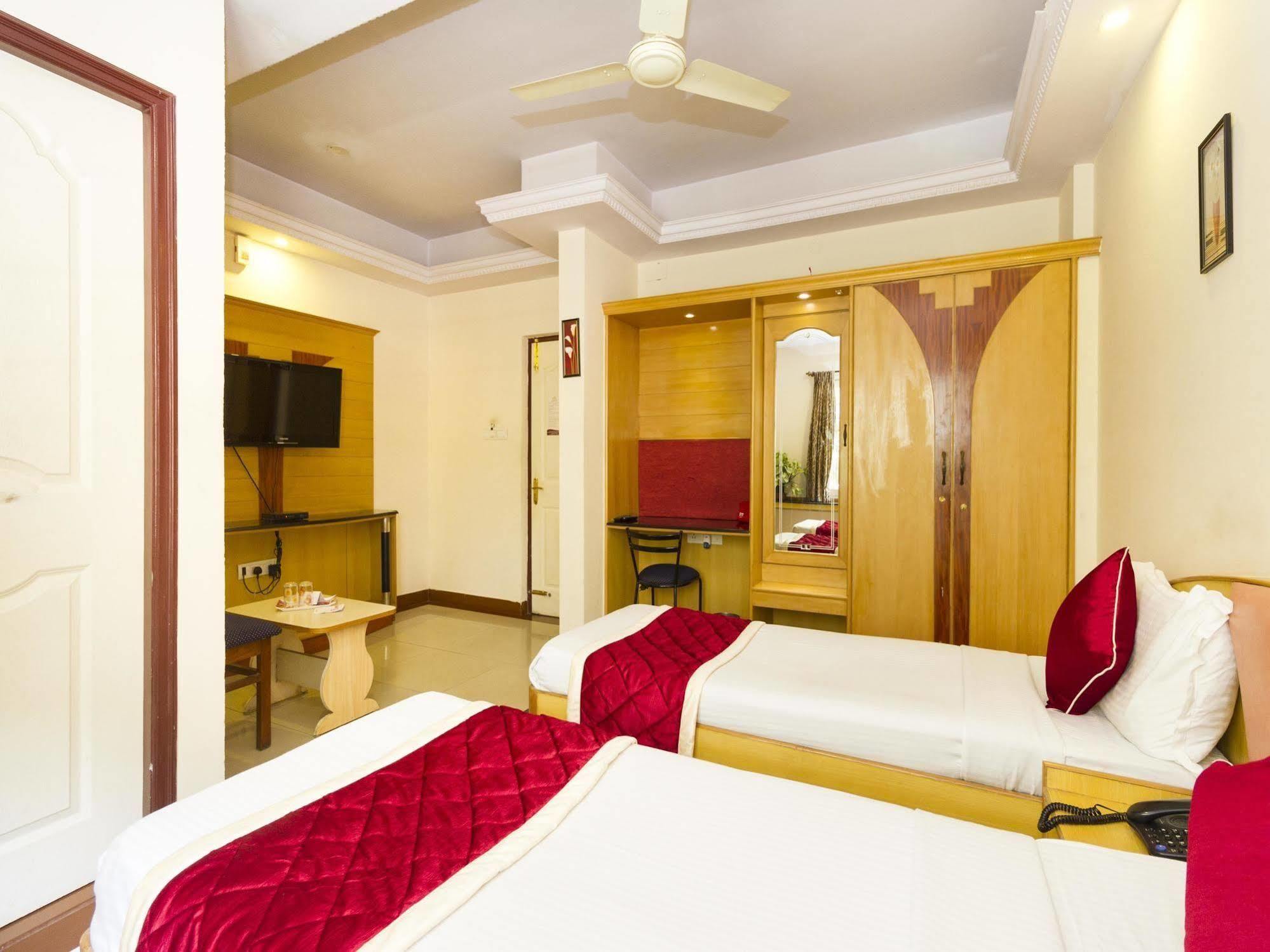 Oyo 331 Hotel Skanda Shelters Bangalore Eksteriør bilde