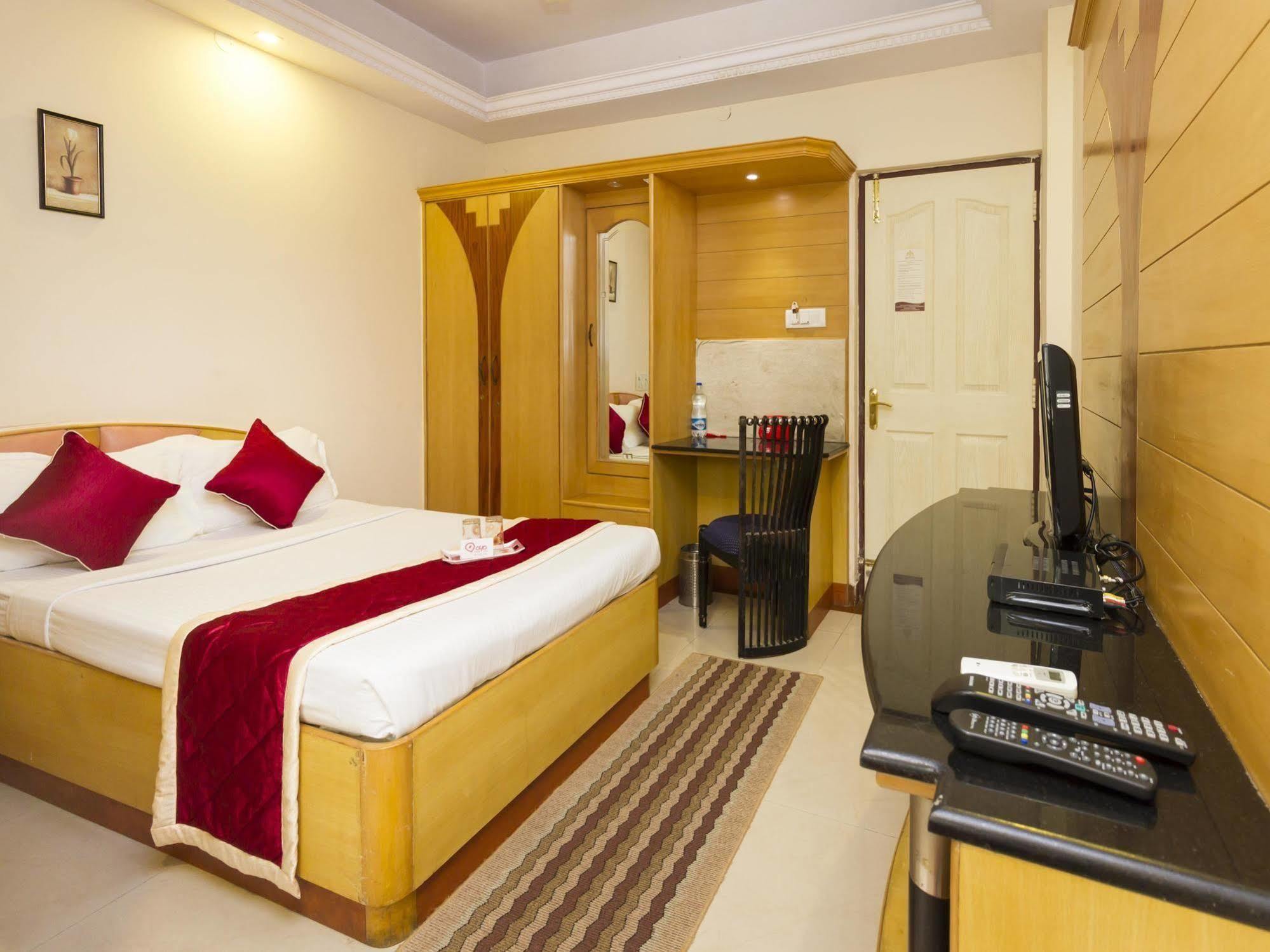 Oyo 331 Hotel Skanda Shelters Bangalore Eksteriør bilde
