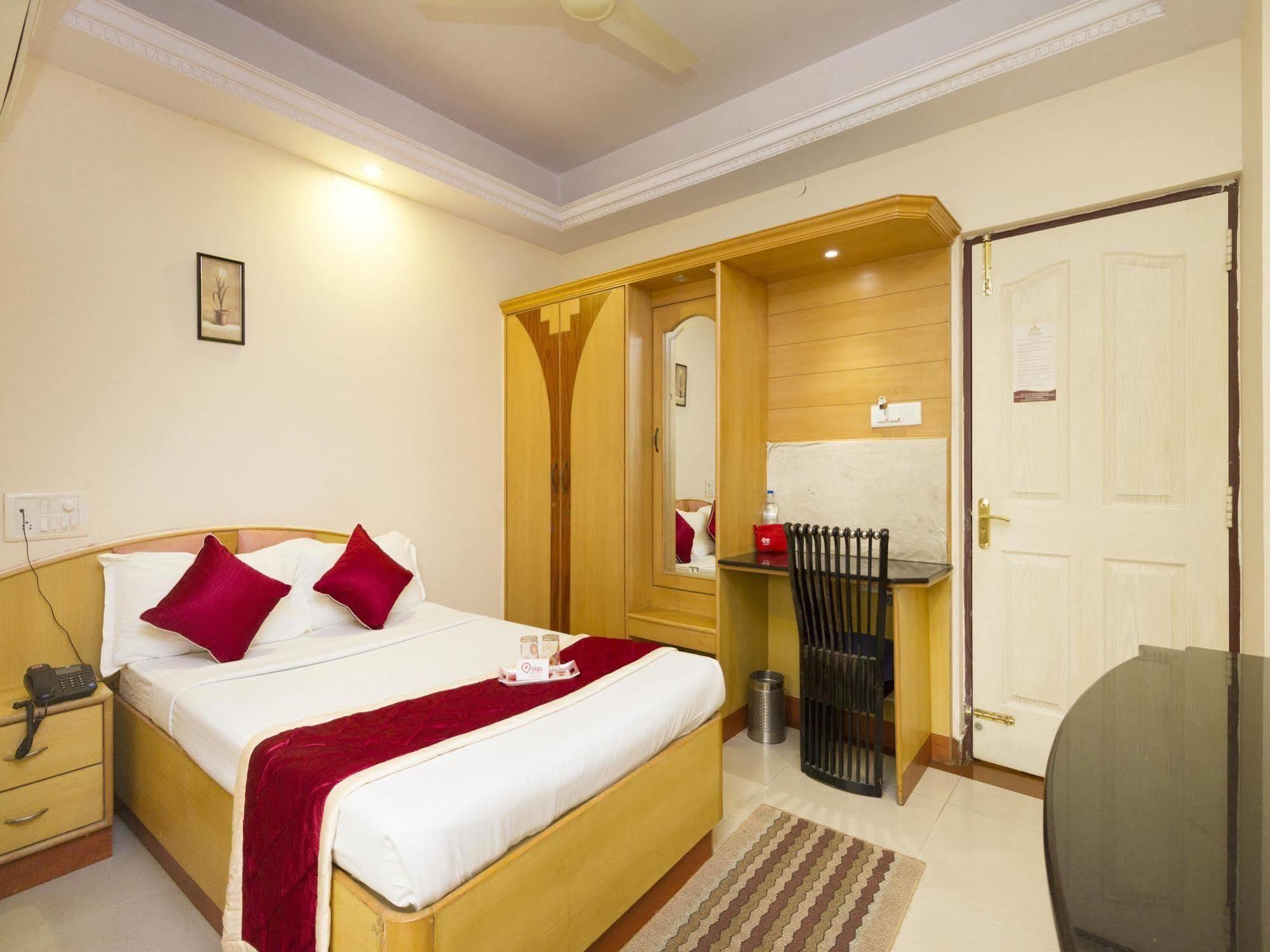 Oyo 331 Hotel Skanda Shelters Bangalore Eksteriør bilde