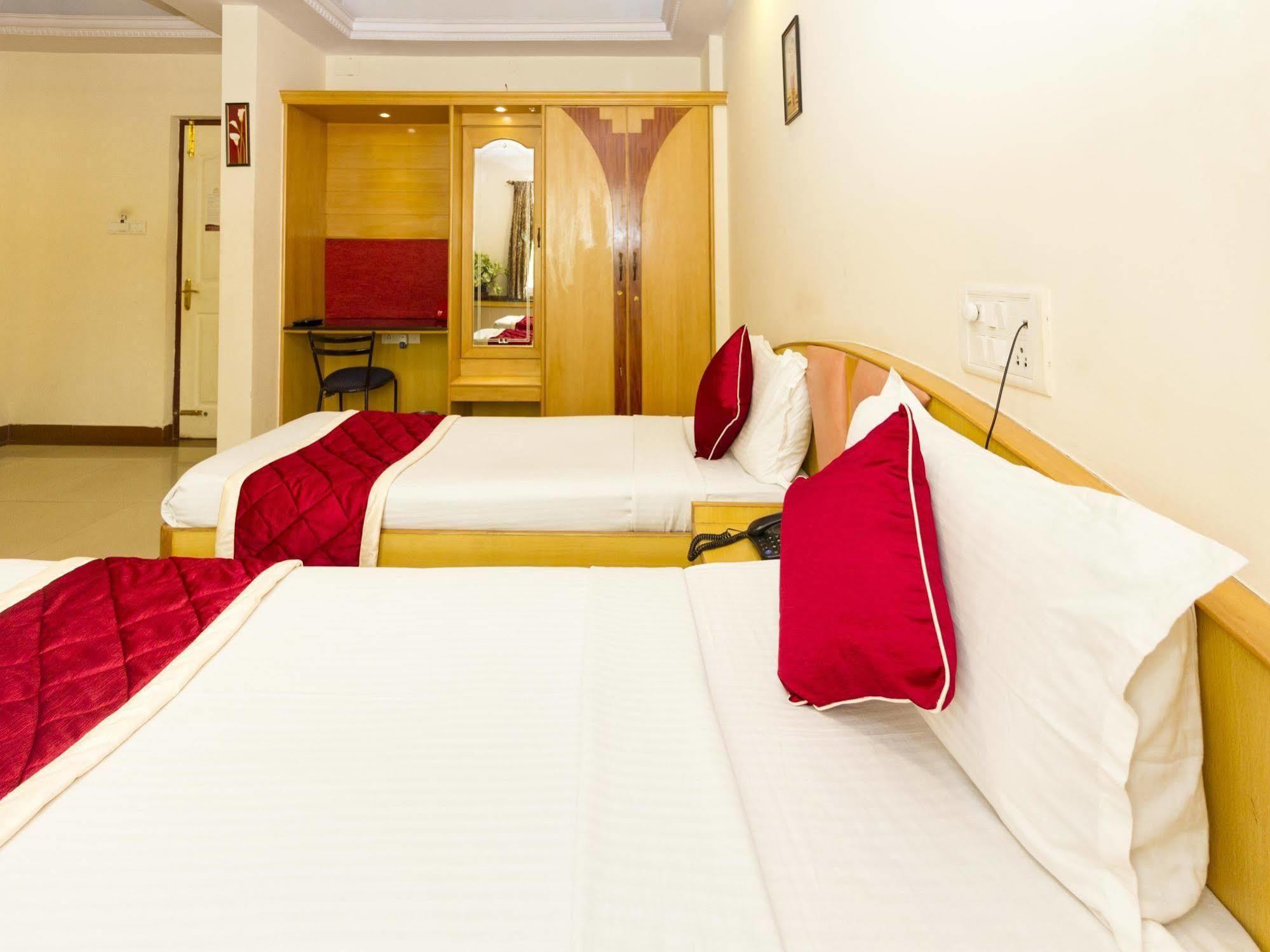 Oyo 331 Hotel Skanda Shelters Bangalore Eksteriør bilde